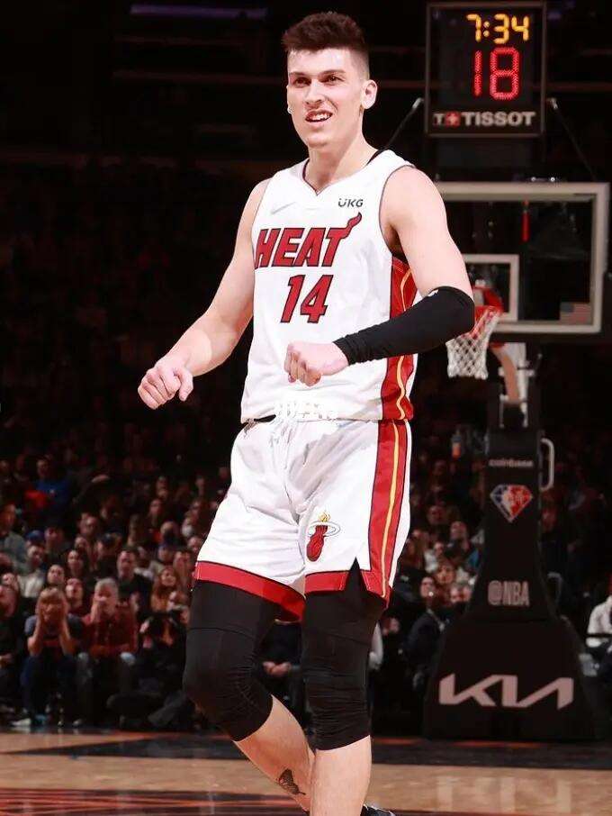 以速度与技 以速度与技